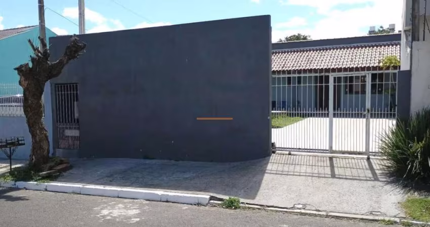 Casa localizada no bairro São José/Canoas