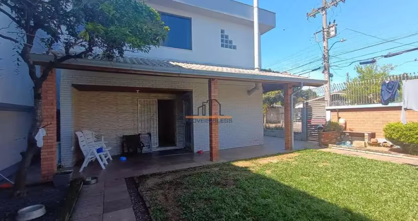 Linda casa no bairro Igara