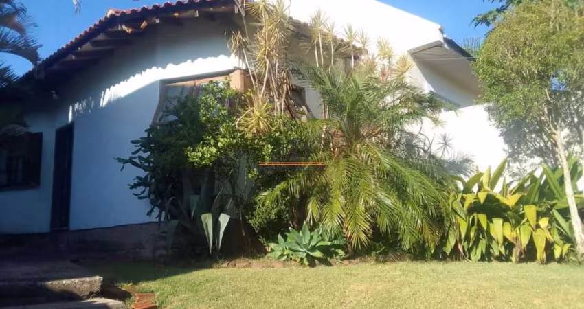 Casa localizada no bairro Marechal Randon/Canoas