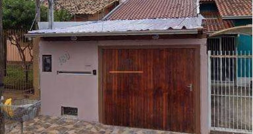 Casa de alto padrão com 3 suítes!