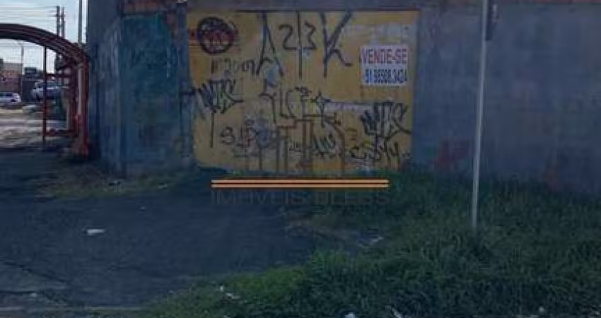Terreno com espaço comercial localizado no bairro Estância Velha/Canoas