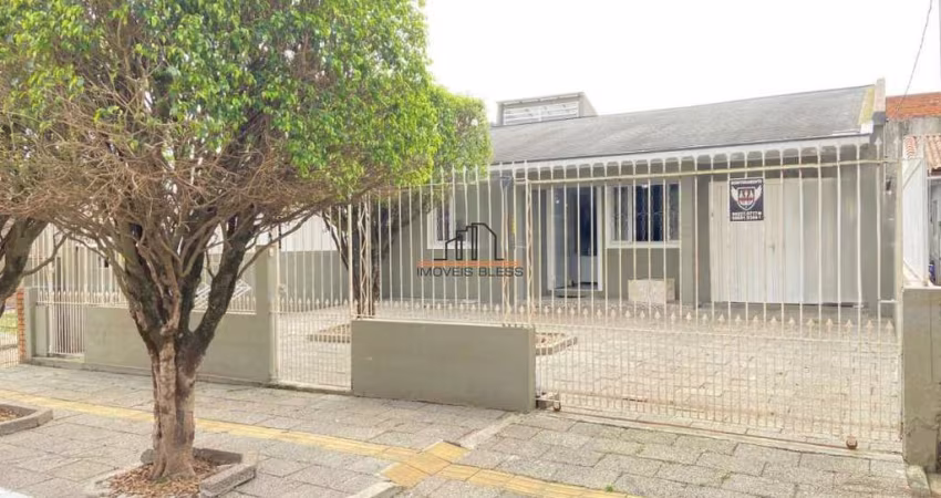 Casa localizada no bairro Fátima/Canoas