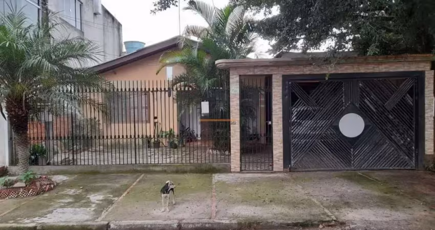 Casa localizada no bairro Sete/Sapucaia