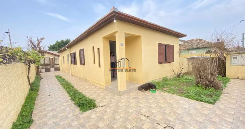 Casa localizada no bairro Rio Branco/Canoas
