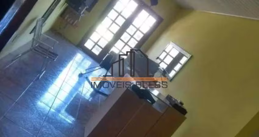 Casa localizada no bairro Estância Velha/Canoas