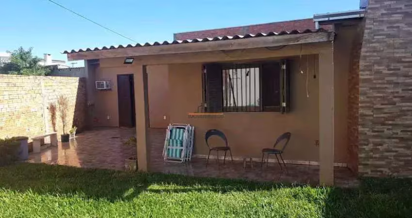 Casa localizada no bairro Olária/Canoas