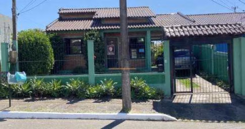 Casa localizada no bairro São José/Canoas
