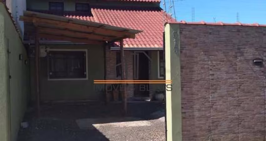 Bela casa no Central Park em Canoas