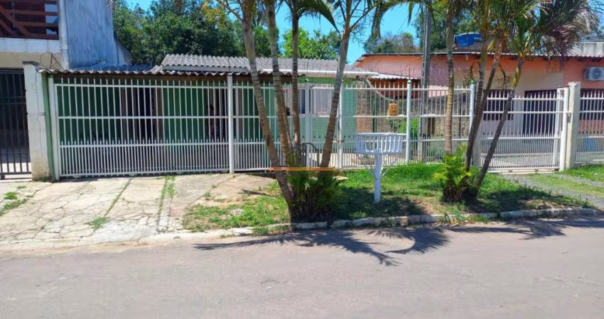Casa localizada no bairro Fátima /Canoas