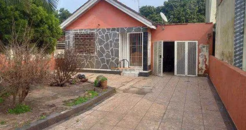 Casa localizada no bairro Mathias Velho/Canoas