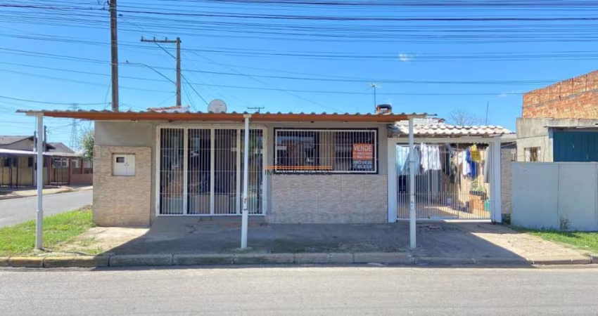 Casa localizada no bairro Fátima/Canoas