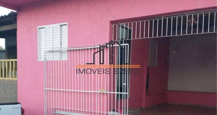Casa localizada no bairro Parque Primavera/Esteio