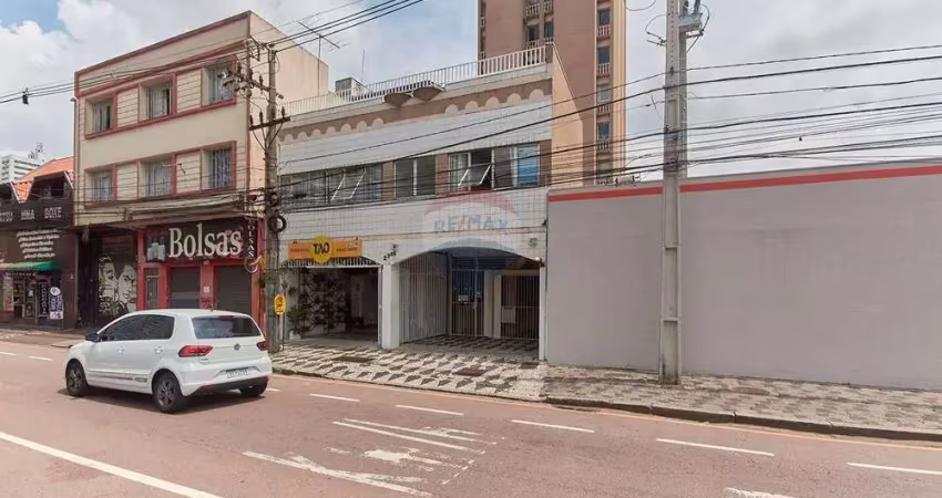 'apartamento funcional no coração de curitiba, um quarto e uma vaga !'