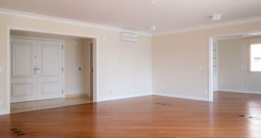Apartamento de 3 suítes ao lado do Clube Pinheiros