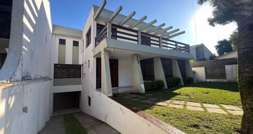 Casa com 5 quartos à venda na Rua Deputado Leoberto Leal, 600, Guabirotuba, Curitiba