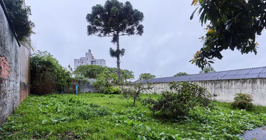 Terreno à venda no Capão Raso, Curitiba 
