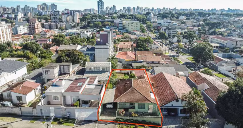 Terreno à venda na Rua Alagoas, 3038, Guaíra, Curitiba