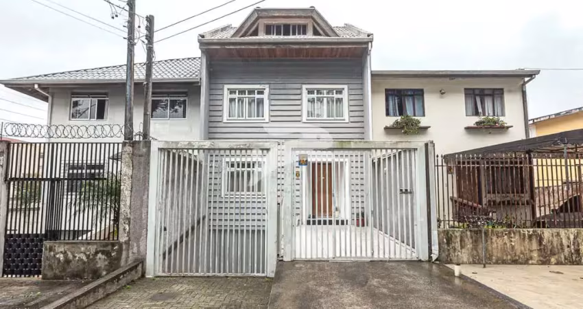 Casa com 3 quartos à venda na Rua Paulina Ader, 571, Novo Mundo, Curitiba
