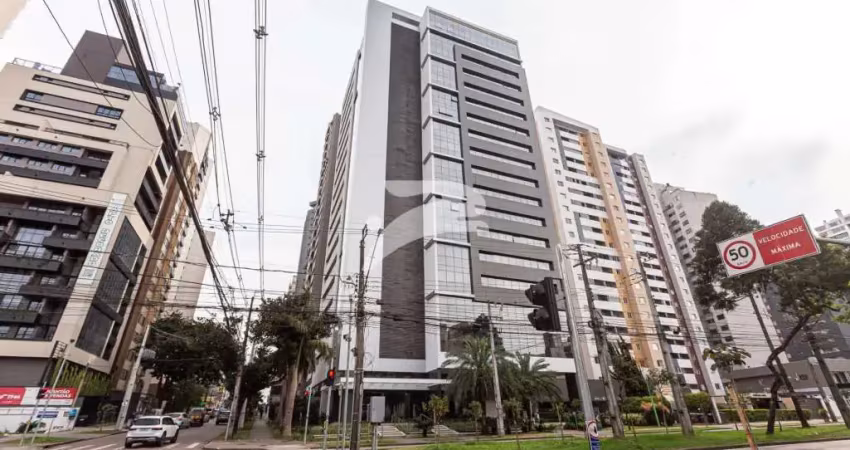 Kitnet / Stúdio à venda na Avenida Silva Jardim, 2424, Água Verde, Curitiba