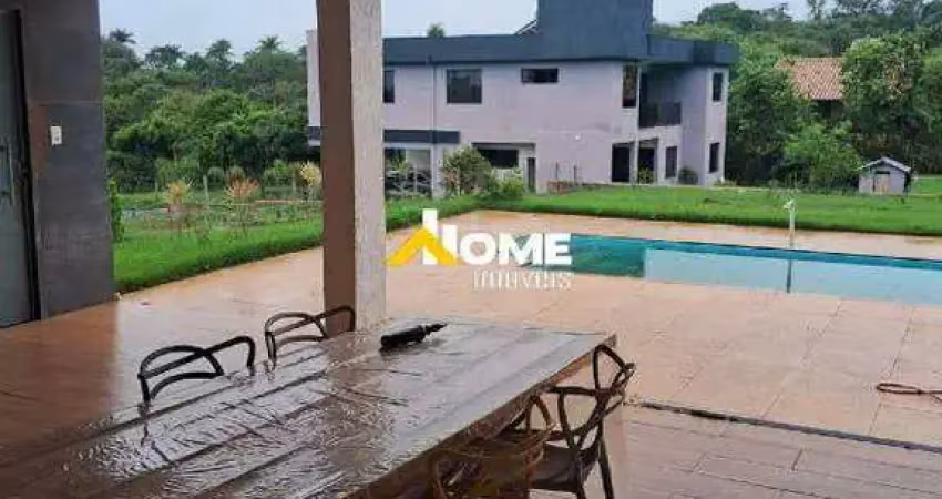 Casa em Condomínio à venda, 3 quartos, 1 suíte, 4 vagas, Condomínio Serra Bandeirantes - Mário Campos/MG