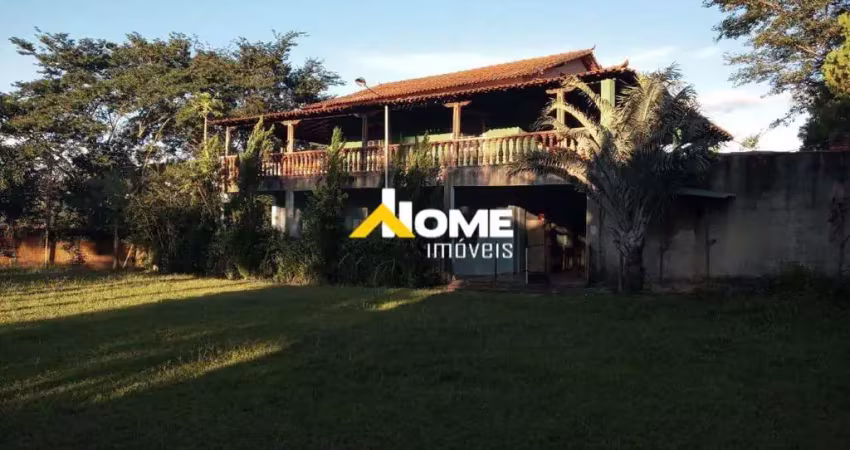 Casa à venda, 5 quartos, 2 suítes, 5 vagas, Centro - Juatuba/MG