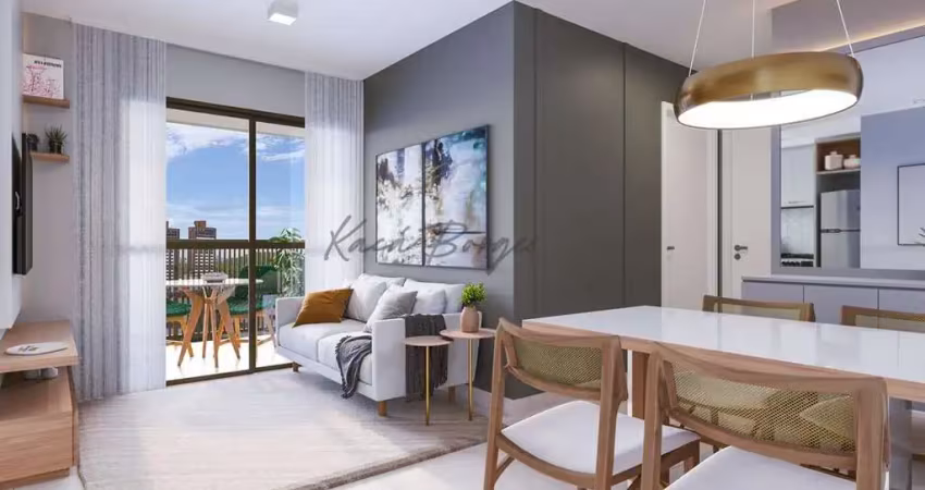 Apartamento 02 Dorm, com 01 suíte e dependência de empregada