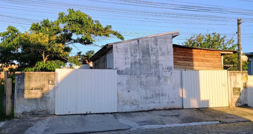 Casa a venda no bairro espinheiros