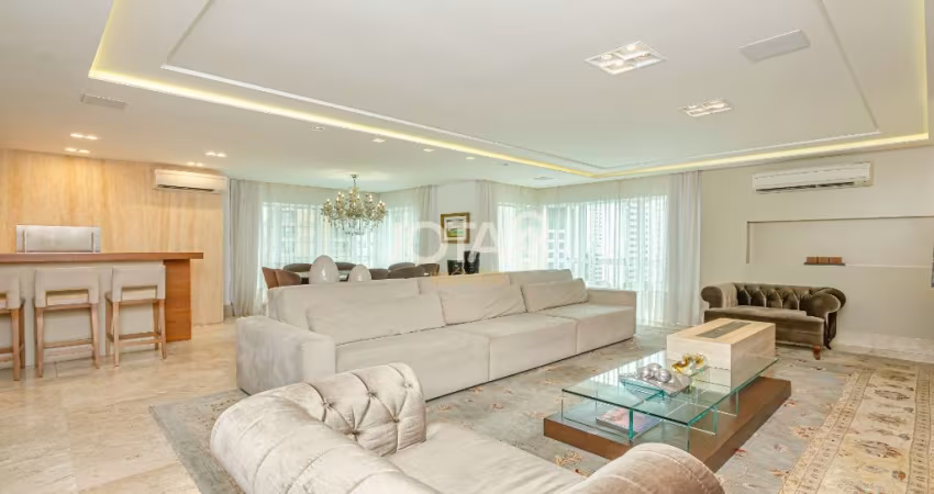 APARTAMENTO COM 3 SUÍTES E FACE NORTE PERTO DO CLUBE CURITIBANO!