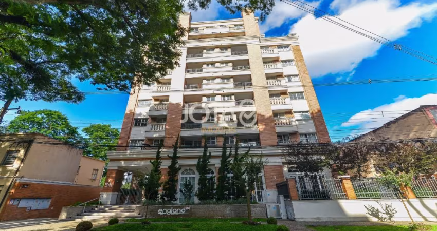 Cobertura com 3 quartos e 2 vagas  nas Mercês
