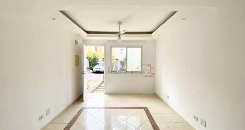 Sobrado em condomínio fechado | 3 quarto sendo 1 suíte master | 2 vagas | Lazer completo | Compre alugado | Entre em contato