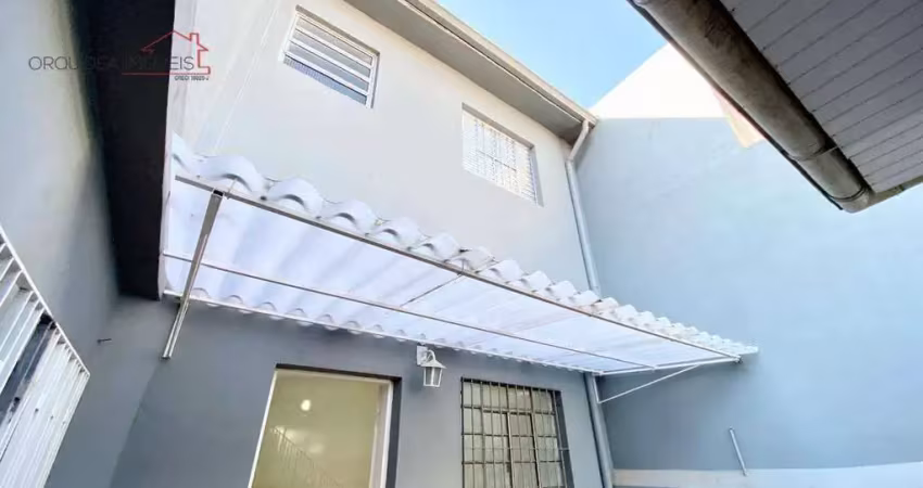 Sobrado de fundos 2 quartos e 1 vaga jardim santa cruz | ótima localização | agende a sua visita