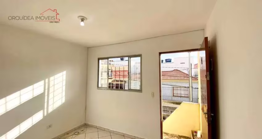Casa assobradada 2 quartos vila das mercês | ótima localização | fácil acesso para condução | agende a sua visita