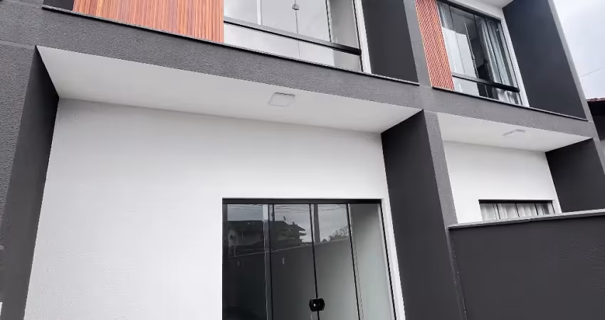 Casa à venda no Comasa, Joinville 