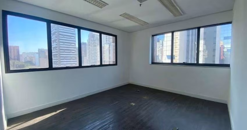 Imóvel para aluguel com 50 metros quadrados com 2 quartos em Moema - São Paulo - SP