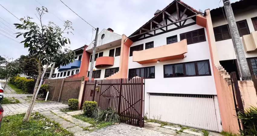 Sobrado com 3 quartos  para alugar, 250.00 m2 por r$4500.00  - pilarzinho - curitiba/pr