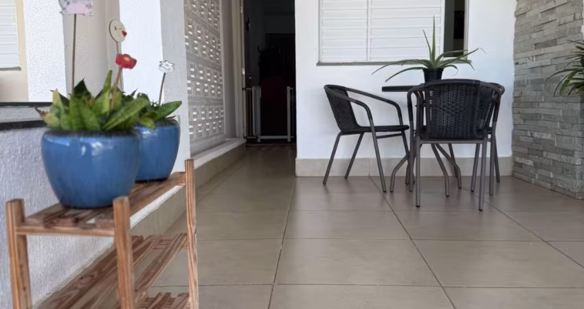 casa reformada e muito bem conservada, prontinha pra mudar!