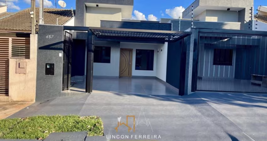 Vende-se Linda Casa Moderna no Jardim Monte Rei em Maringá