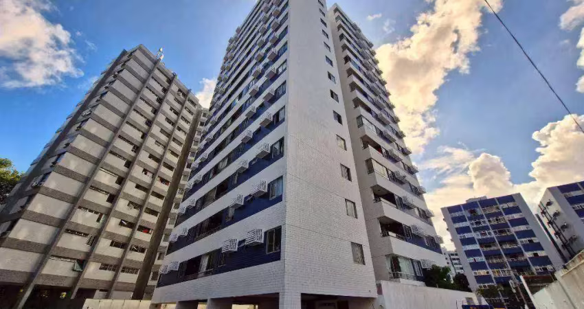 3 QUARTOS, PORTEIRA FECHADA, ANDAR ALTO, 2 VAGAS DE GARAGEM NOS AFLITOS