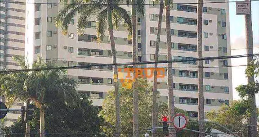Apartamento com 3 dormitórios à venda, 80 m² por R$ 570.000,00 - Casa Forte - Recife/PE