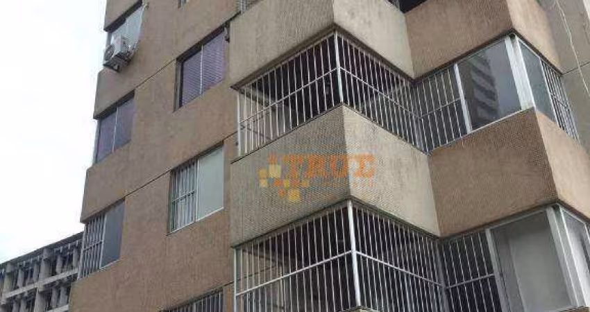 Apartamento com 3 dormitórios à venda, 97 m² - Soledade - Recife/PE