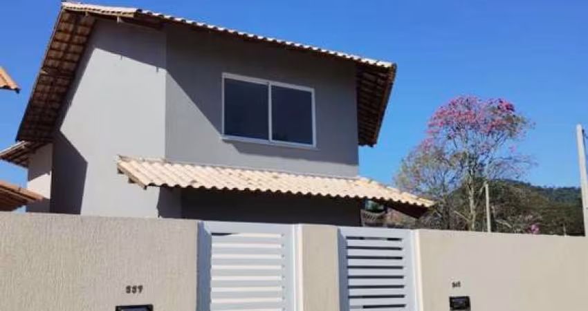 Casa para Venda em Niterói, Itaipu, 2 dormitórios, 2 suítes, 3 banheiros, 1 vaga