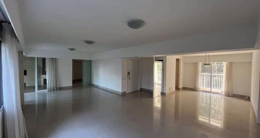 ALUGUEL CONDOMÍNIO VILLAGIO PANAMBY PARIDES, 4 SUÍTES, 4 VAGAS