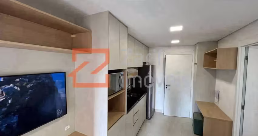 Alugo verdana, apto 30 m², mobiliado, 1 suíte, ar condicionado