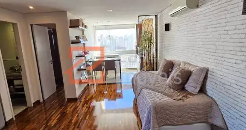 Alugo rarus, apto de 62 m², sendo 1 suíte, sala ampliada,  2 vagas