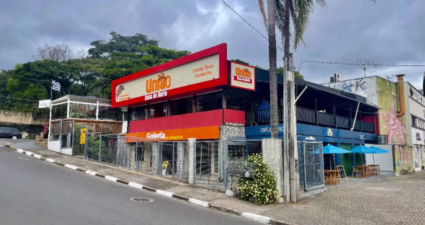 Sala comercial na melhor localização da cidade de Atibaia!
