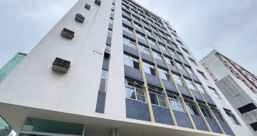 Apartamento à venda em Boa Viagem com 3 quartos - 430.000