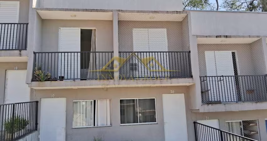 Casa para venda com 50m² e 2 quartos.