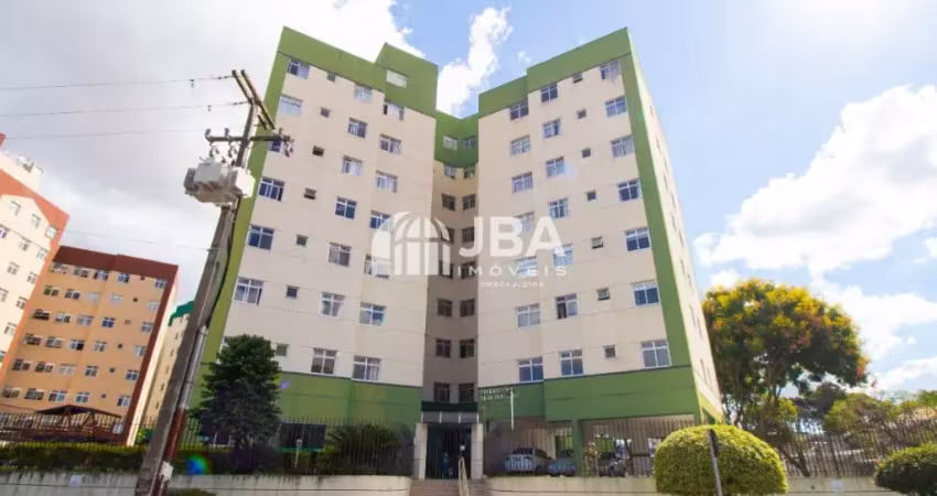 APARTAMENTO SEMIMOBILIADO COM  2 ELEVADORES