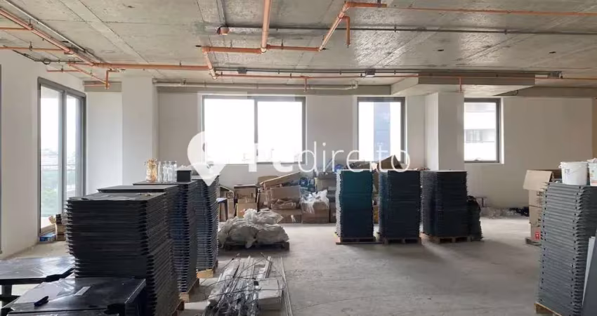 Sala comercial para alugar na Rua Vilela, 665, Tatuapé, São Paulo