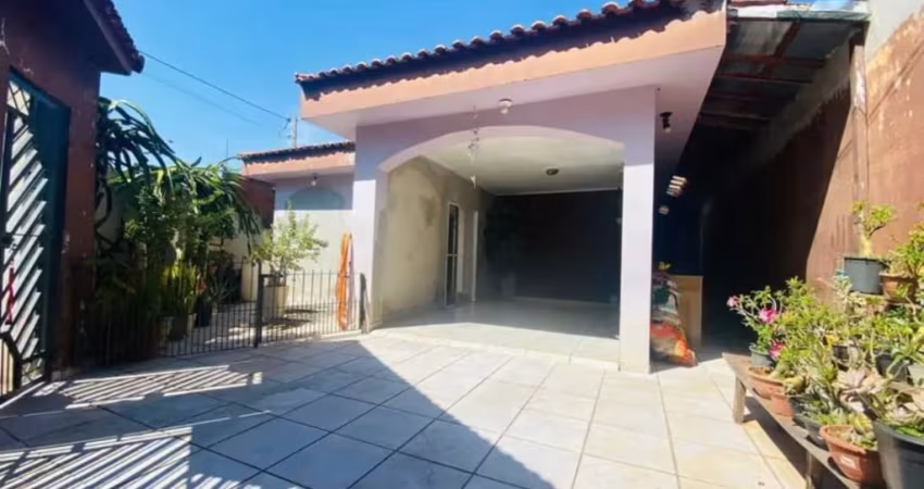 CASA À VENDA NA VILA SÃO  JOÃO  EM MOGI GUAÇU  SP